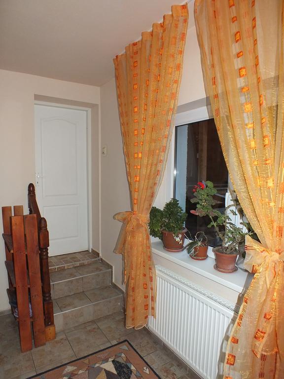 Casa Simona Turda Hotel Exterior foto